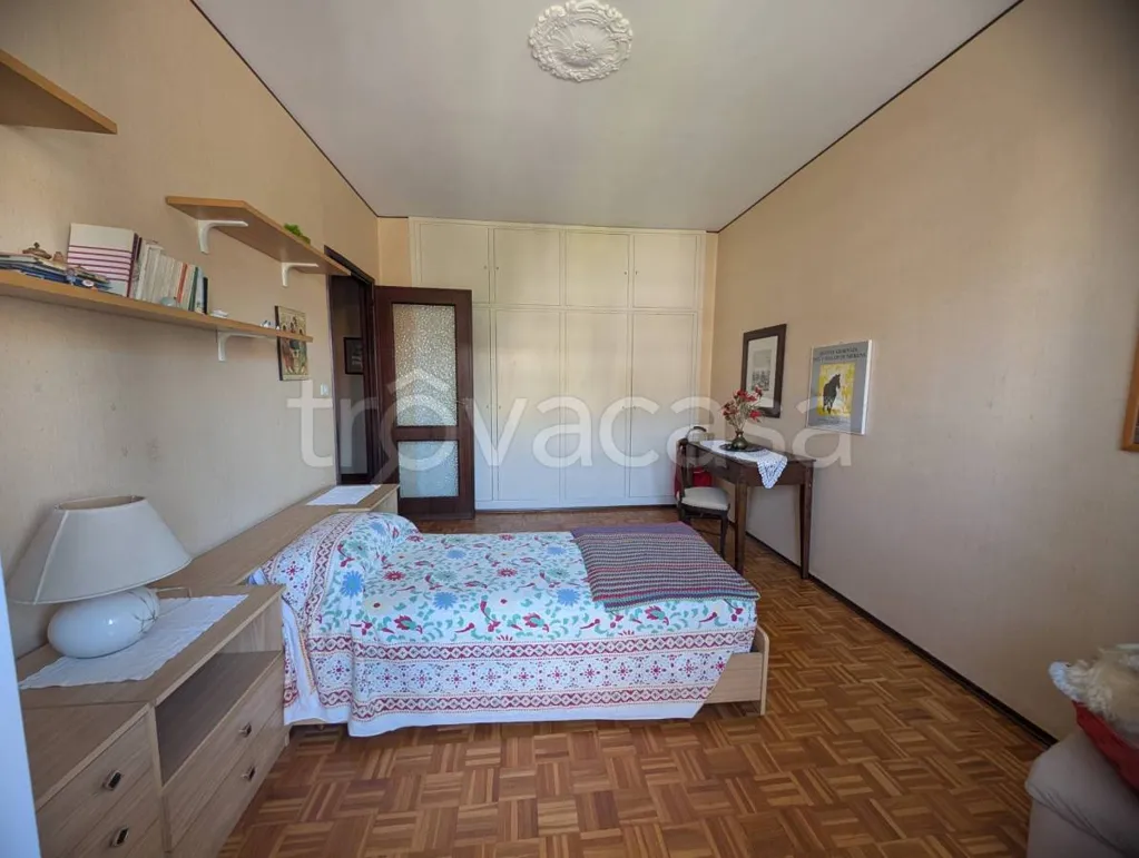 Chambres - Spacious Apartment with Terrace in Cuneo