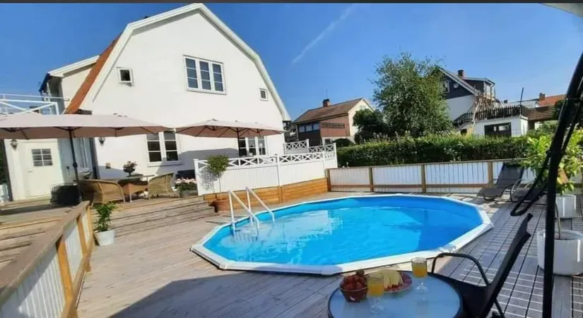 Bassein - Charming 1920s Villa with Pool in Södermanland
