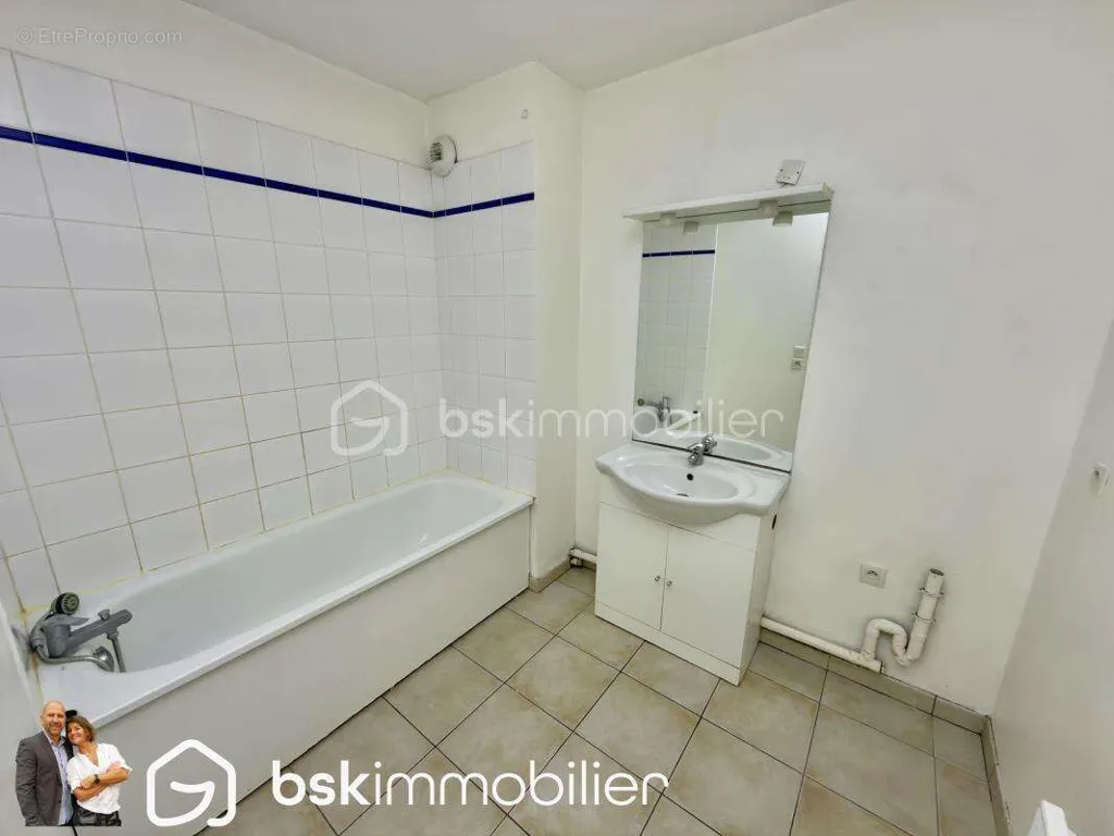 Vannitoad - T3 Apartment with Balcony in Quiet Residence