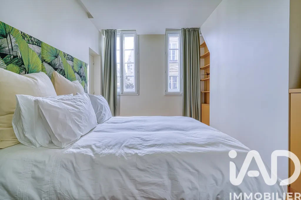 Chambres - Appartement d'Architecte dans le Marais Historique