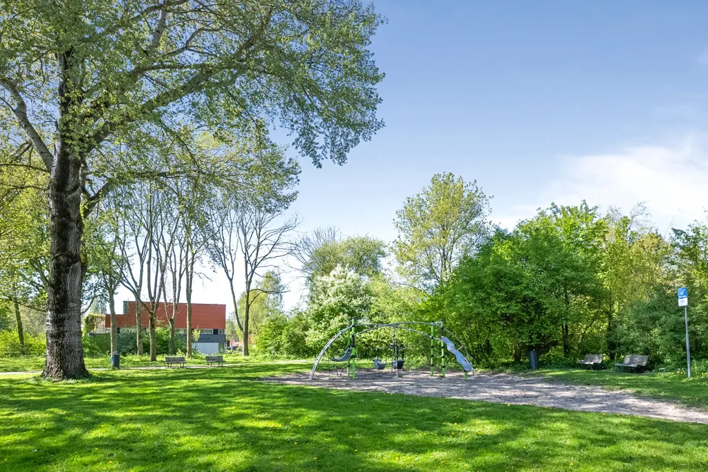 Jardin - Corner Apartment with Green Views in Haarlem