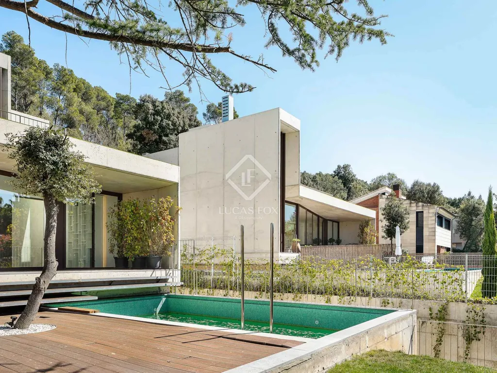 Bassein - Minimalist Villa with Infinity Pool in El Golf, Sant Cugat