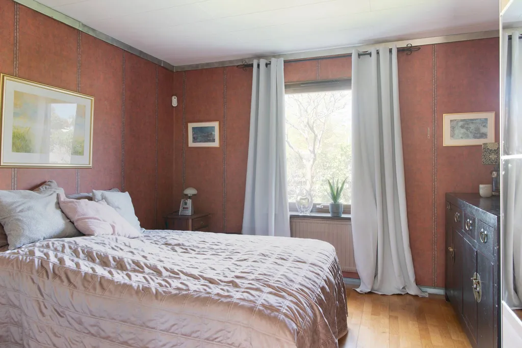 Chambres - Villa with Solarium in Family-Friendly Area