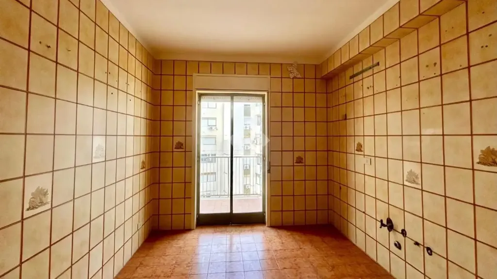 Esik - Studio Flat with Balcony in Palermo