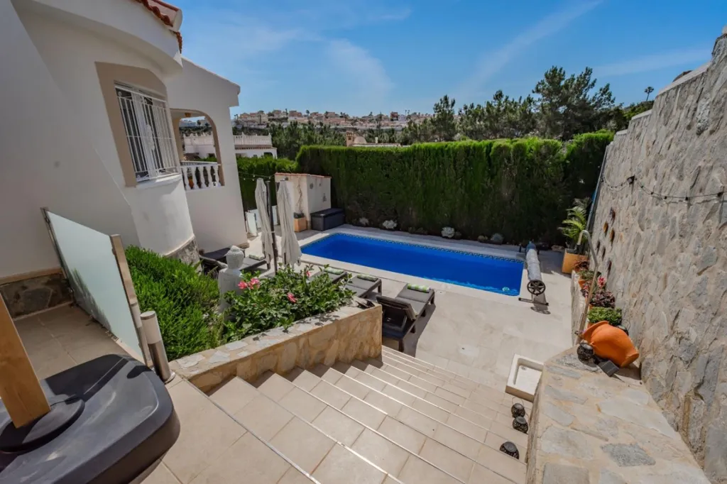 Bassein - Luxury Villa with Heated Pool in Ciudad Quesada