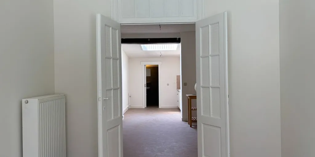 Entrée - Appartement Gelijkvloers avec Salle de Bains dans le Centre de Louvain