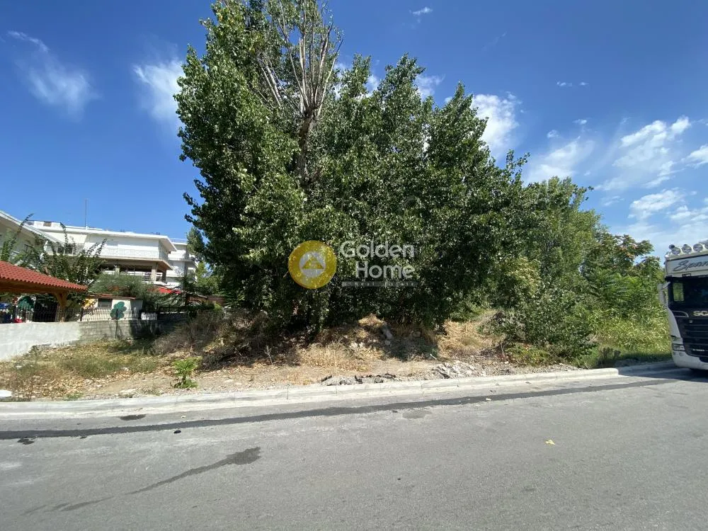 Aed - Plot with Unrestricted View in Livadeia Centre
