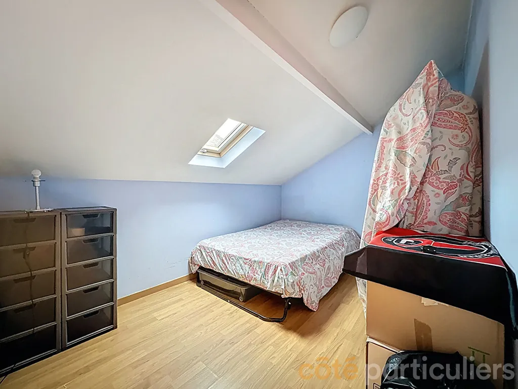 5-toaline maja asukohas Issy-les-Moulineaux