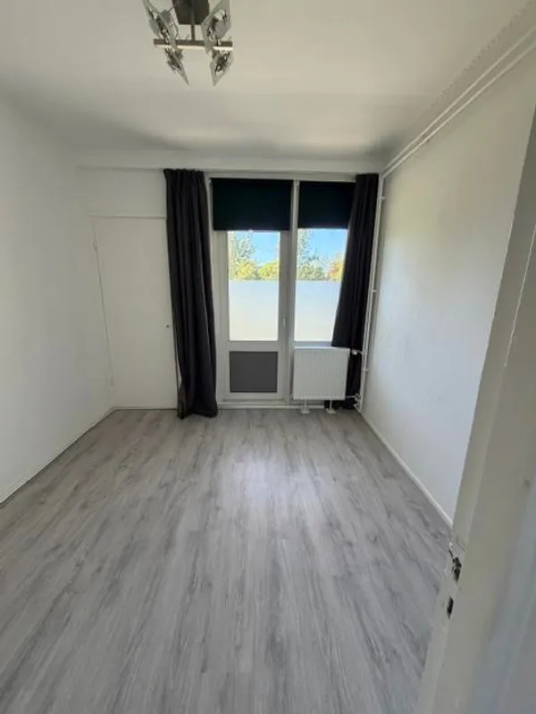 other_room