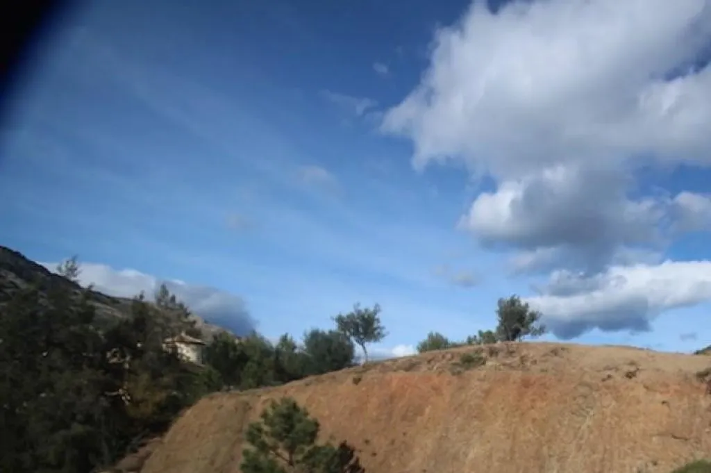 Giardino - Development Plot with Sea Views in Benahavís