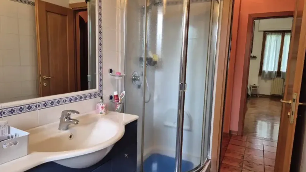 Vannitoad - Apartment with Terrace in Isolotto, Florence