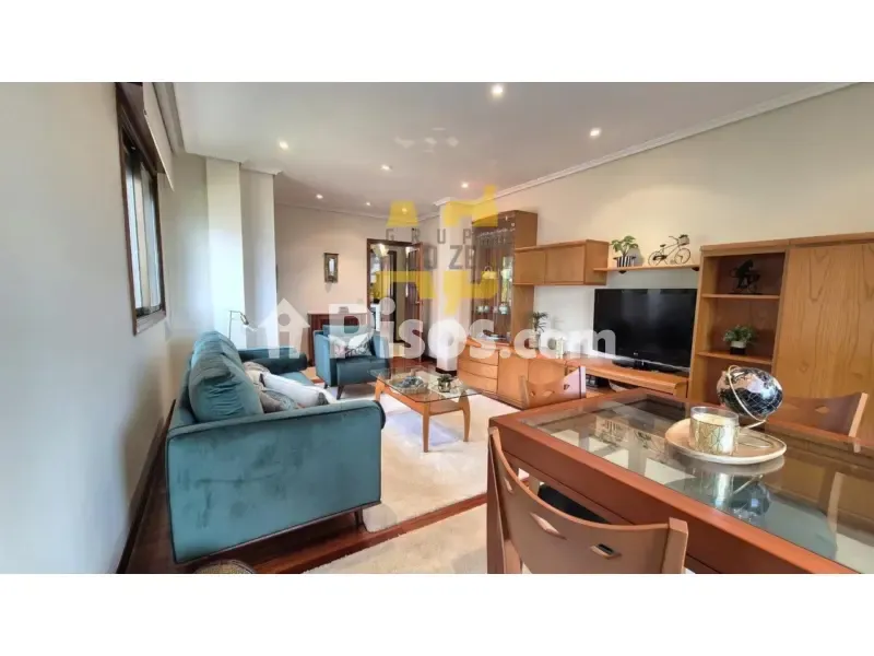 Séjour - Chalet with Garden in Bembrive, Vigo
