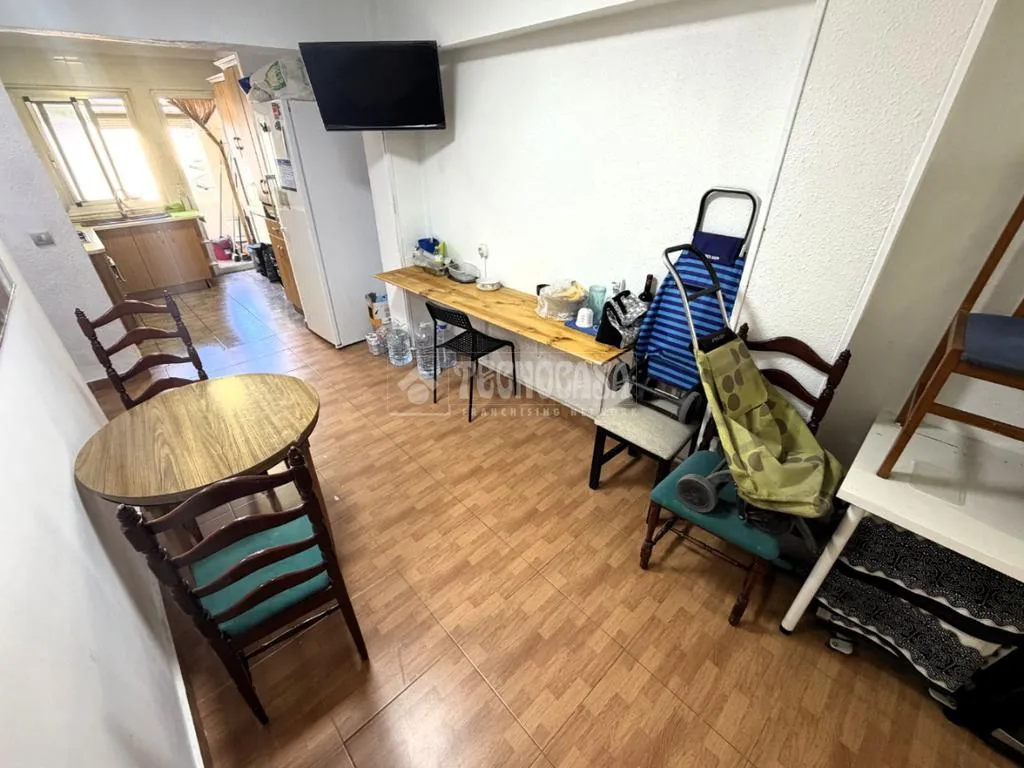 Salle à manger - Apartment with Balcony in Aiora