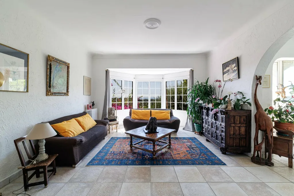 Elutuba - Charming 1920s Villa with Pool in Vence