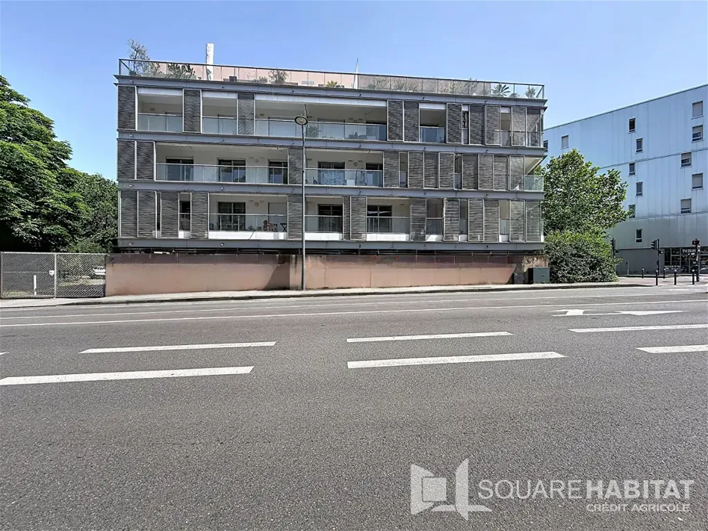 Extérieur - Appartement 3 Pièces avec Balcon à Rennes