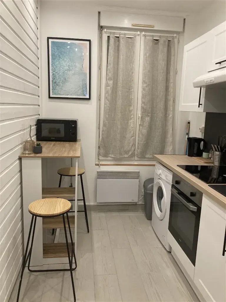 Cuisine - Appartement Meublé Rez-de-Chaussée à Lisieux