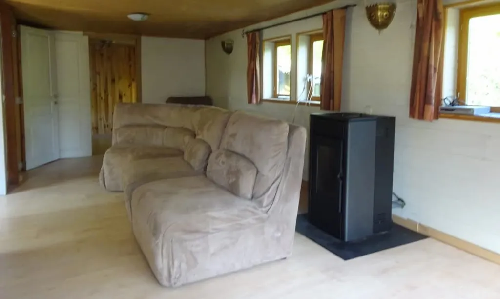 Elutuba - Chalet with Terrace in Yvoir