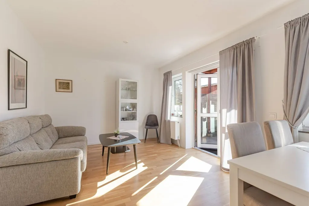 Elutuba - Modern Flat with Garden in Strängnäs