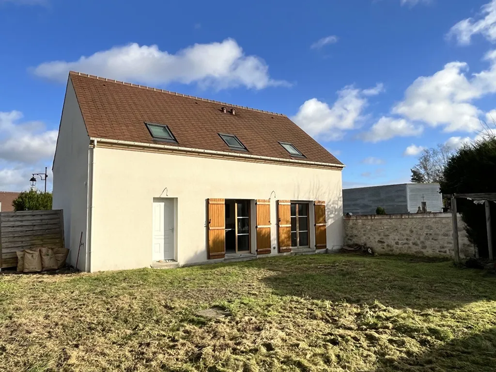 Extérieur - Maison Moderne avec Jardin au Sud de Senlis