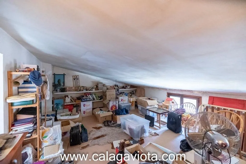 Pièces - Chalet with Sea Views in Ses Salines