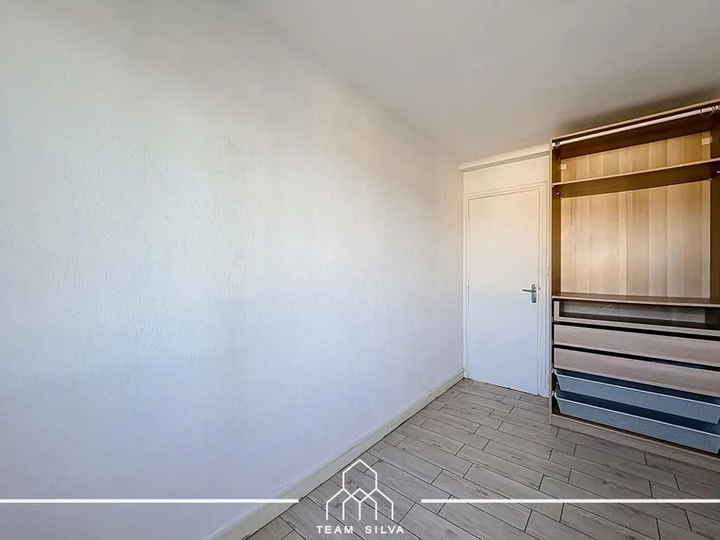 Camere da letto - T3 Flat with Balcony and View in Sainte Colombe