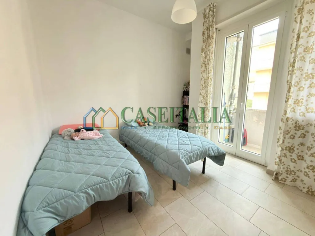 Chambres - Rustic-Style Flat with Balcony in Ivrea
