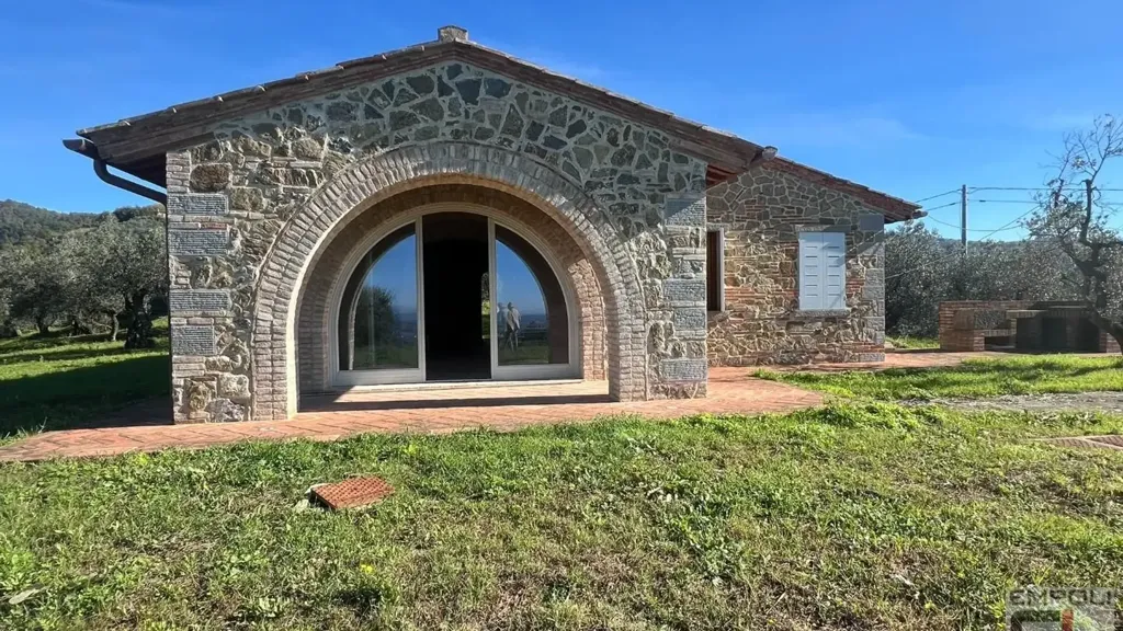 Exterior - Cascina with Pool in Vinci