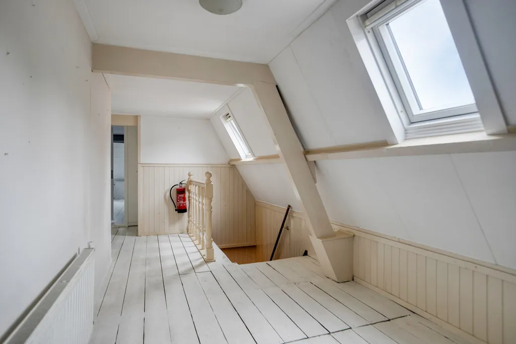 Toad - Mixed-Use House with Studio on Axelsestraat, Terneuzen