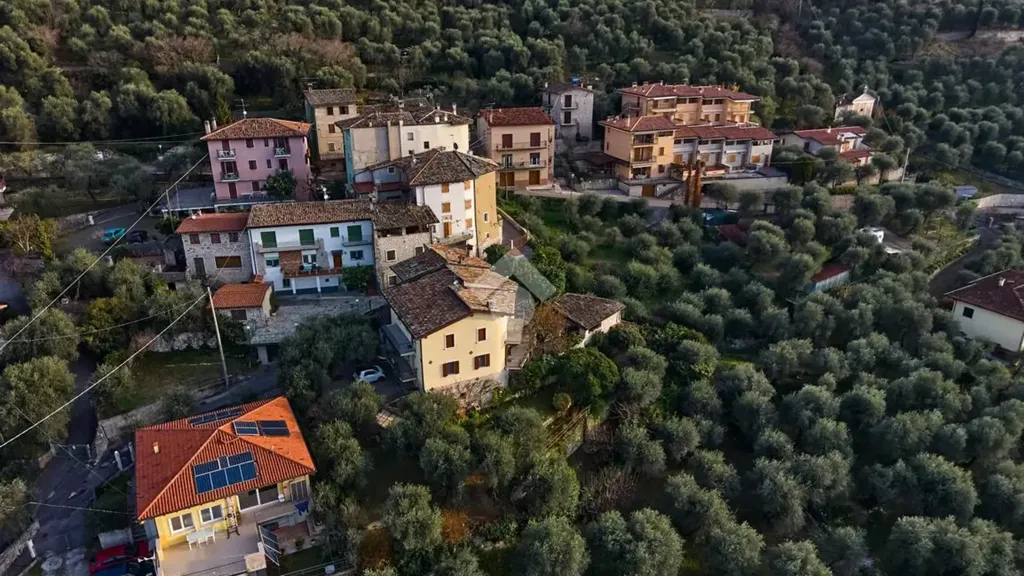 Vue aérienne - Luxury Villa with Lake View in Brenzone