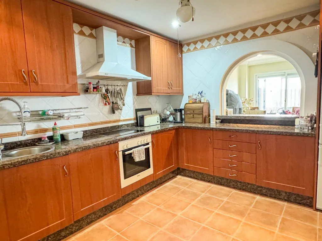 Köök - Townhouse with Sea Views in La Duquesa, Manilva