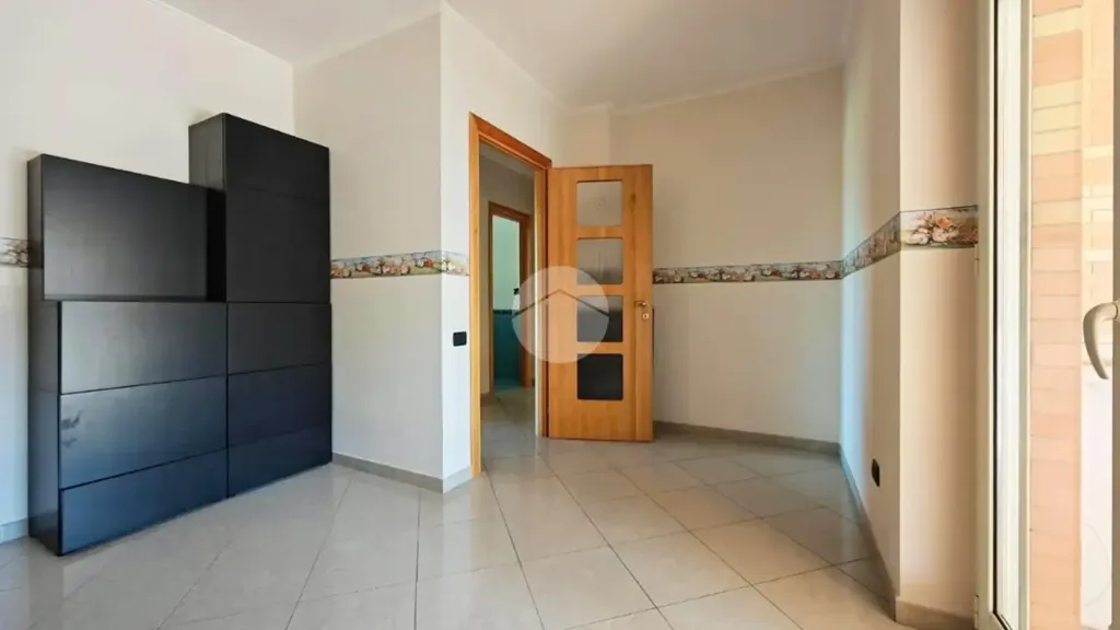 hallway_entrance