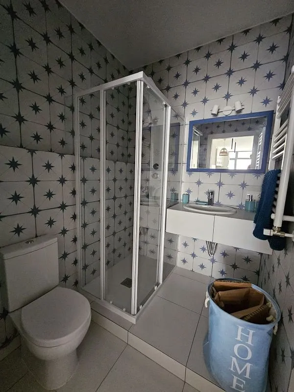 Salles de bain - Ample Studio with East View in Vidal