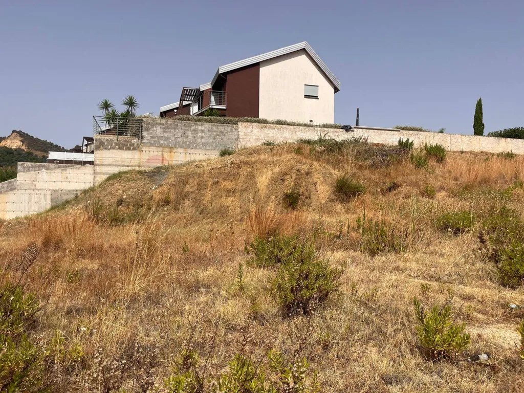 Jardin - Buildable Land with Panoramic View in Corigliano-Rossano