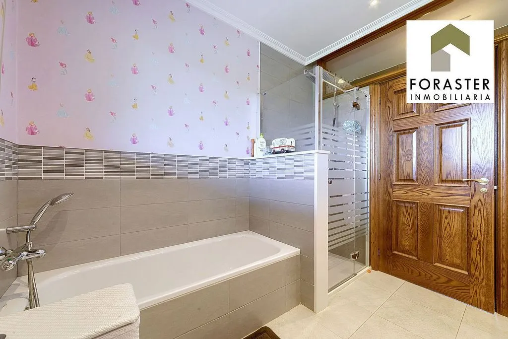 Salles de bain - Chalet with Pool and Terrace in Loiu