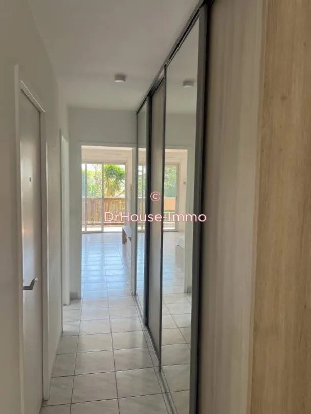 Esik - Studio with Balcony in Nice West
