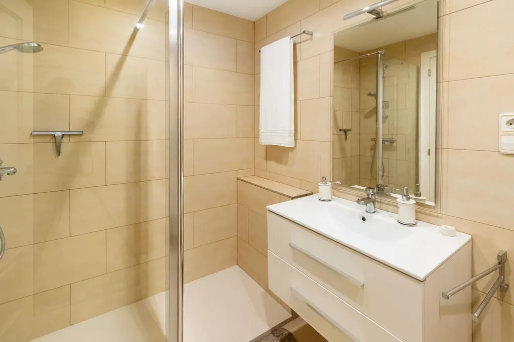 Vannitoad - Luxury Apartment with Pool in l'Alfàs del Pi