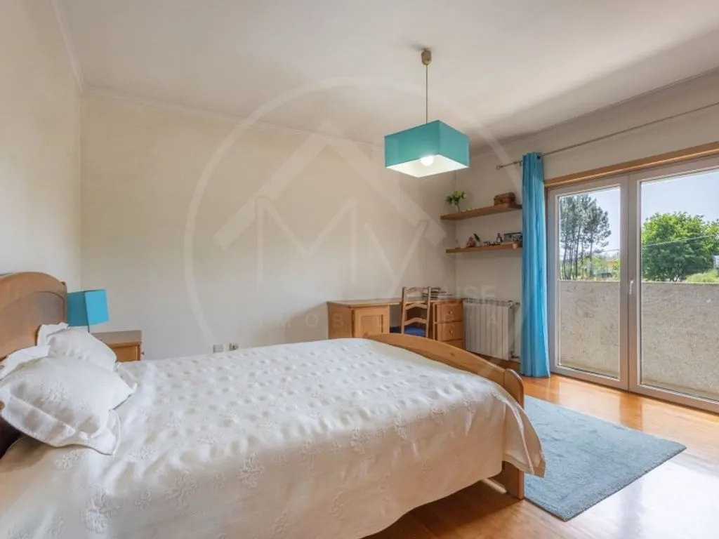 Magamistoad - Luxury Villa with Garden in Adoufe, Vila Real
