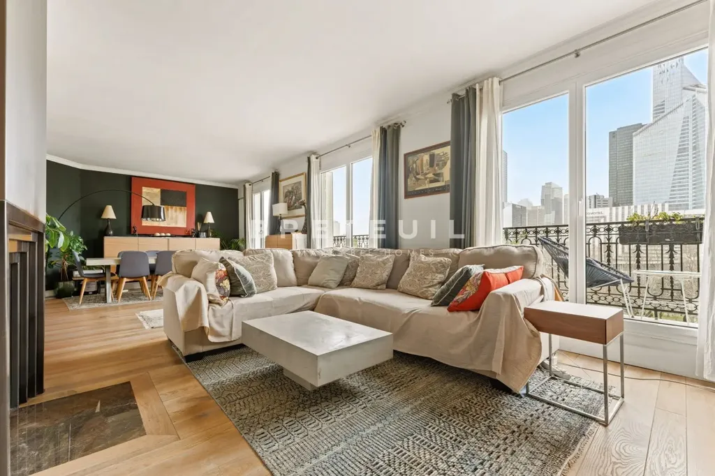 Elutuba - 6-toaline korter asukohas Neuilly-sur-Seine