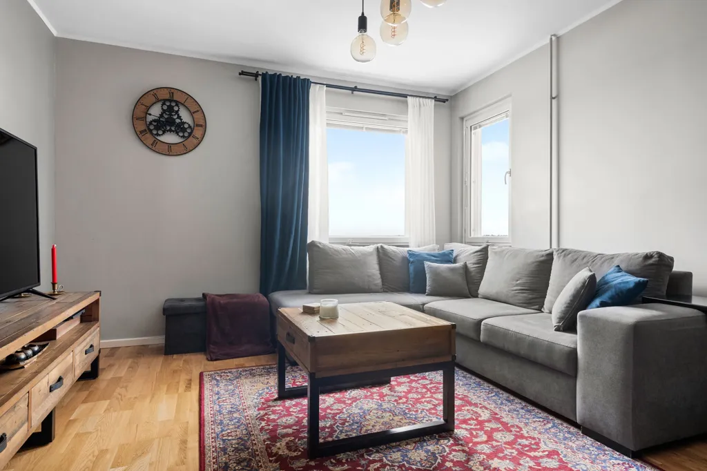 Séjour - Renovated Apartment with Järvafältet View in Akalla