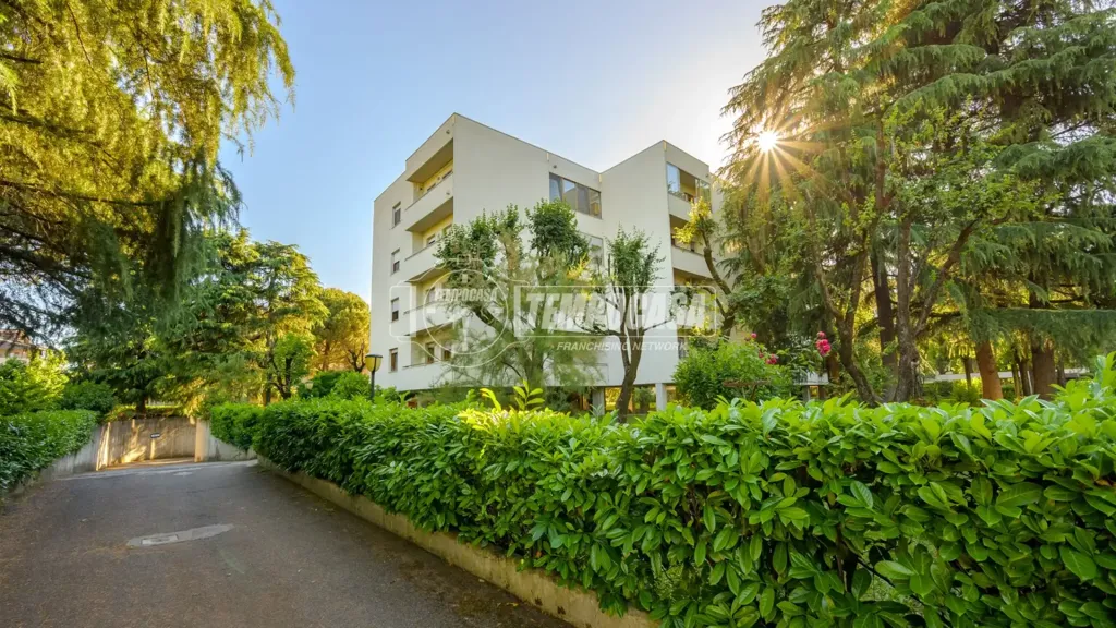 Exterior - Fully Rented Apartment with Balcony in Castenaso