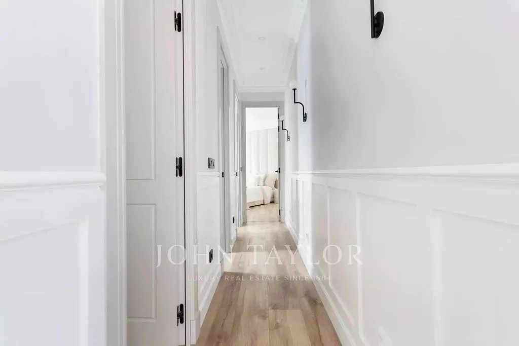 Esik - Luxury Flat with Balconies in Salamanca, Madrid