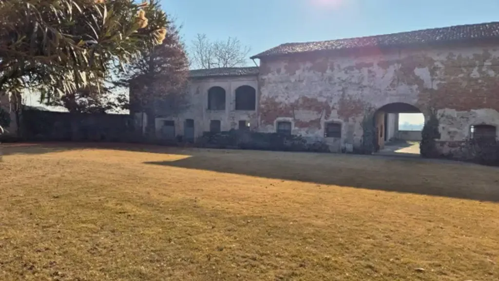 Jardin - Rustic Casale with Extensive Outdoor Space, Alfianello