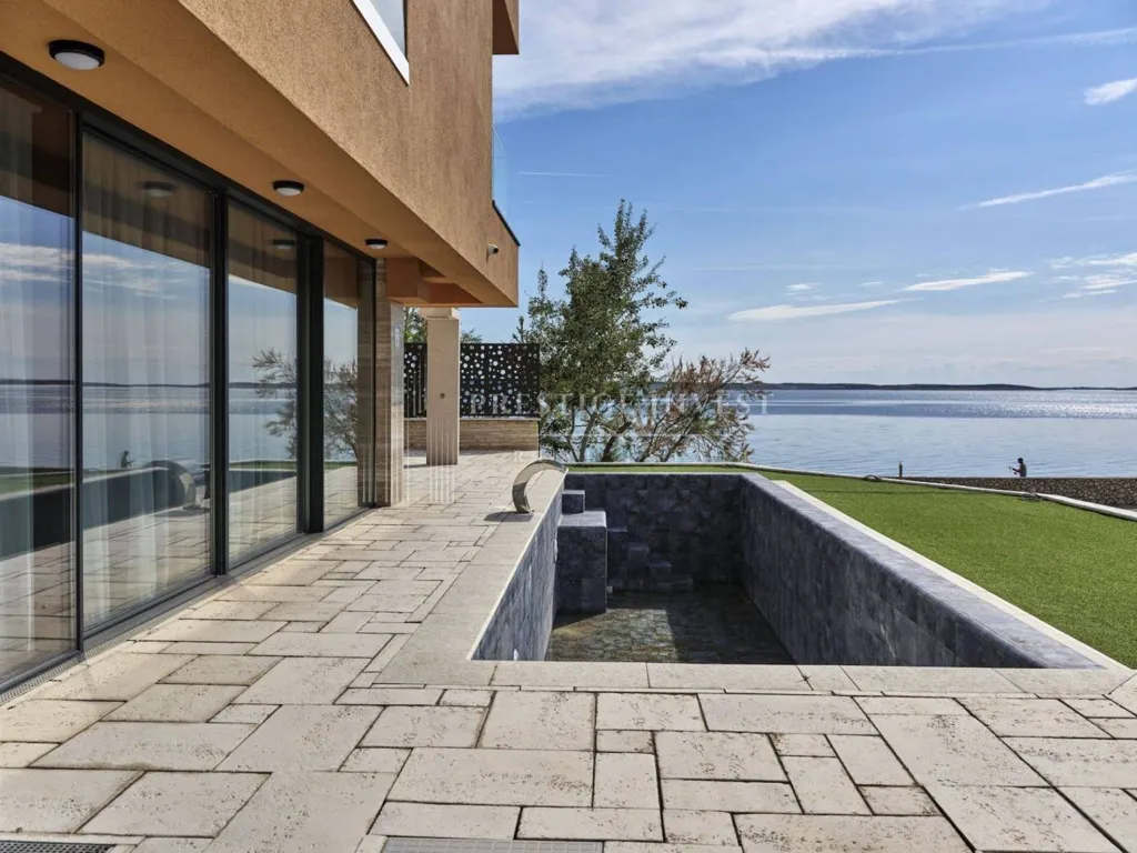 Terrass - Luxury Villa with Marina in Ražanac