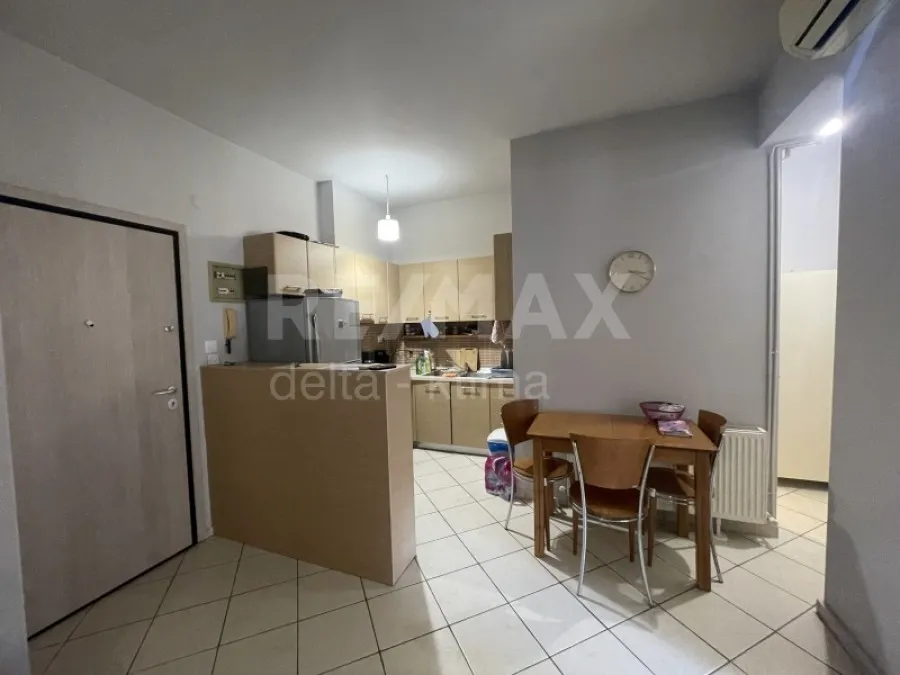 Sala da pranzo - Apartment with Balcony in Larissa Centre
