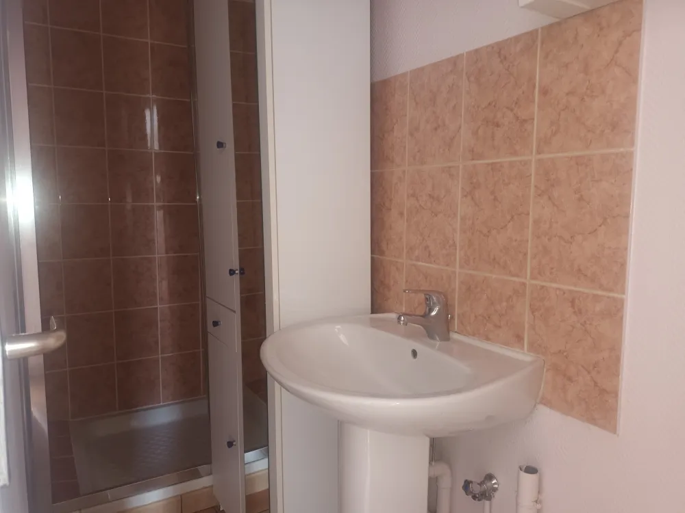 Vannitoad - Charming Townhouse with Garden in Sourdeval
