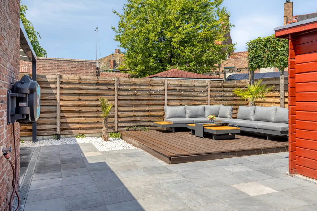 Terrasse - Two-Storey House with Garden in Sas van Gent