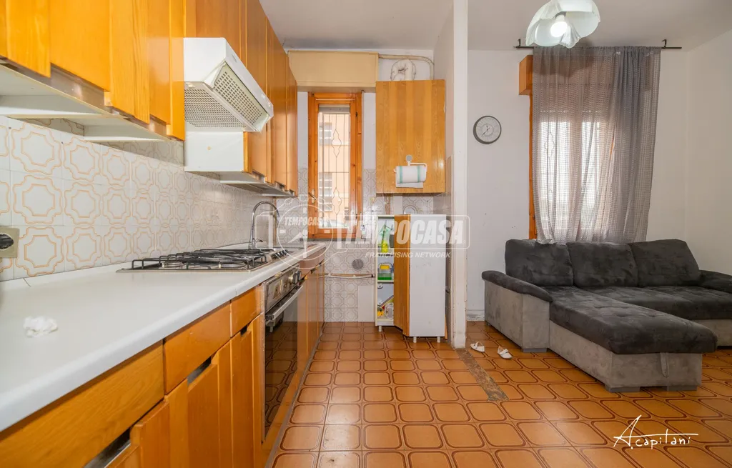 Cuisine - Ground Floor Apartment with Garage in Limidi