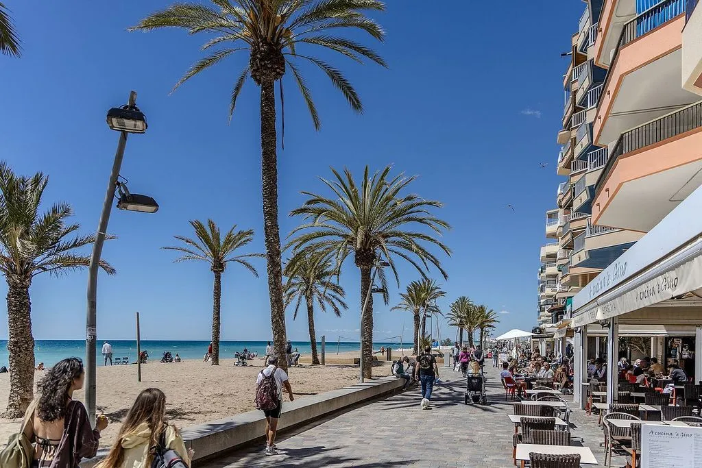 Ground Floor Flat with Patio in Calafell Playa