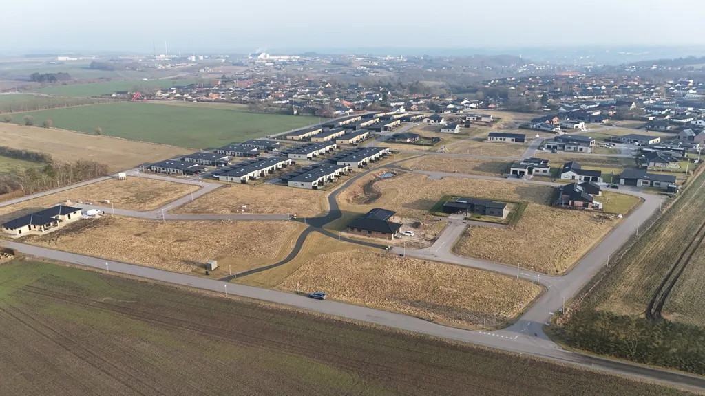 Õhuvaade - Year-Round Plot with 5G Coverage in Hobro