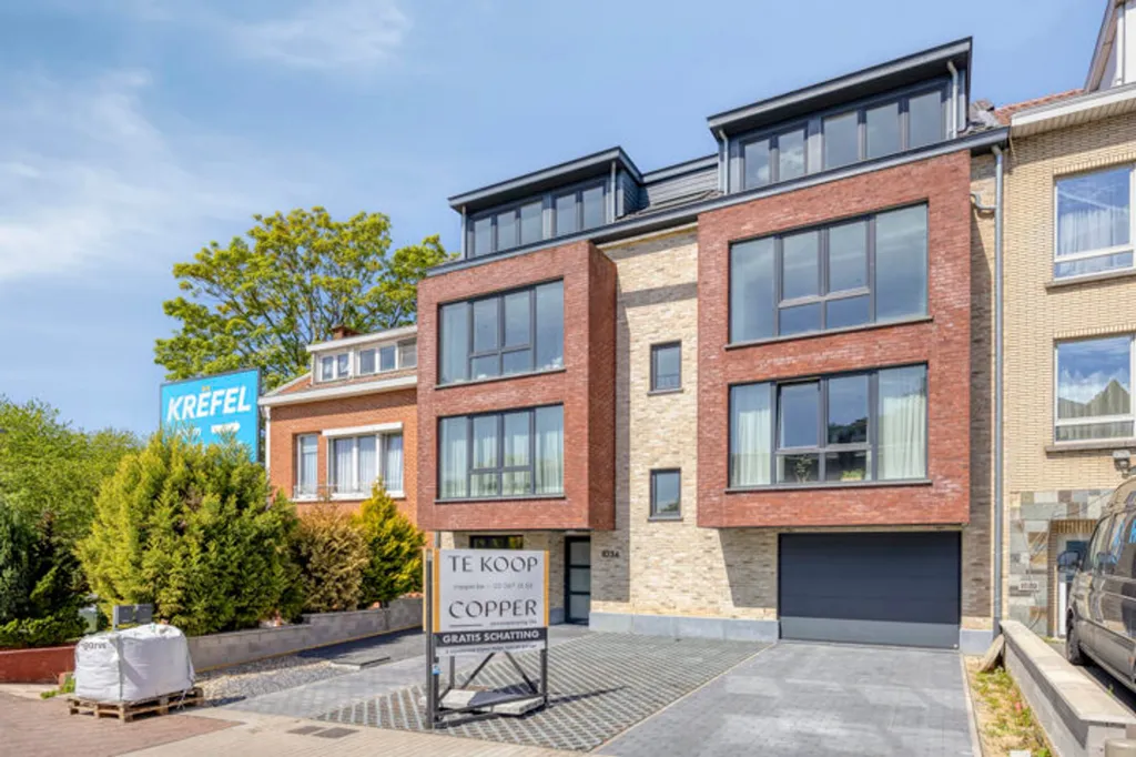 Extérieur - Nouveau Triplex avec Terrasse et Jardin à Wemmel